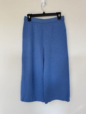 St. John Old Money Sky Blue Knit Wide Leg Crop Pants Size 6 Minimalist Trousers